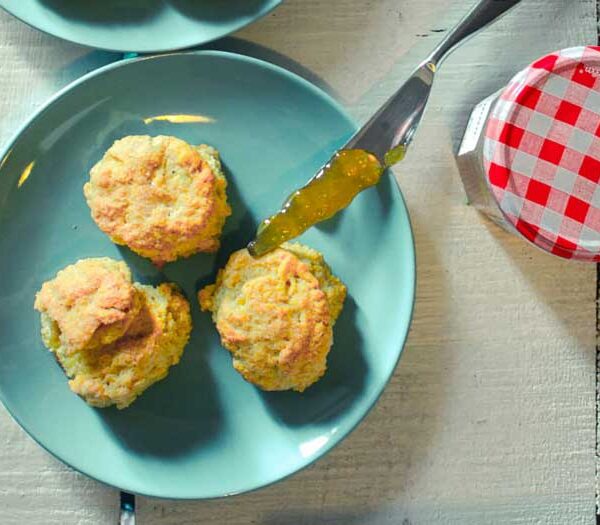 Easy 4-ingredient Vegan scones