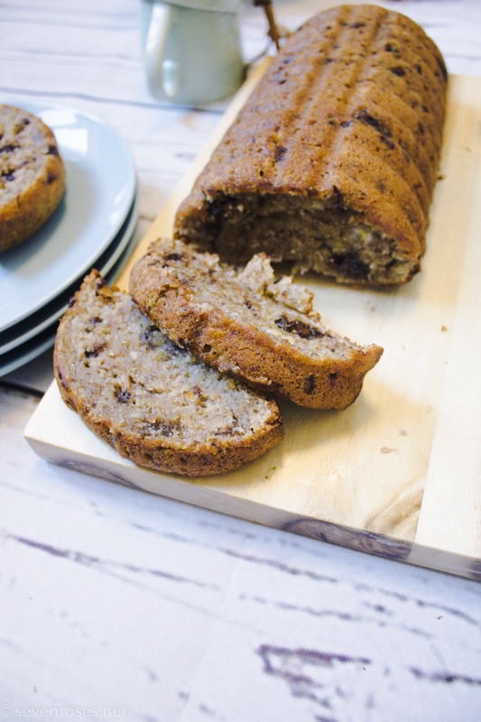 Coconut-Banana bread (one-bowl, Vegan)