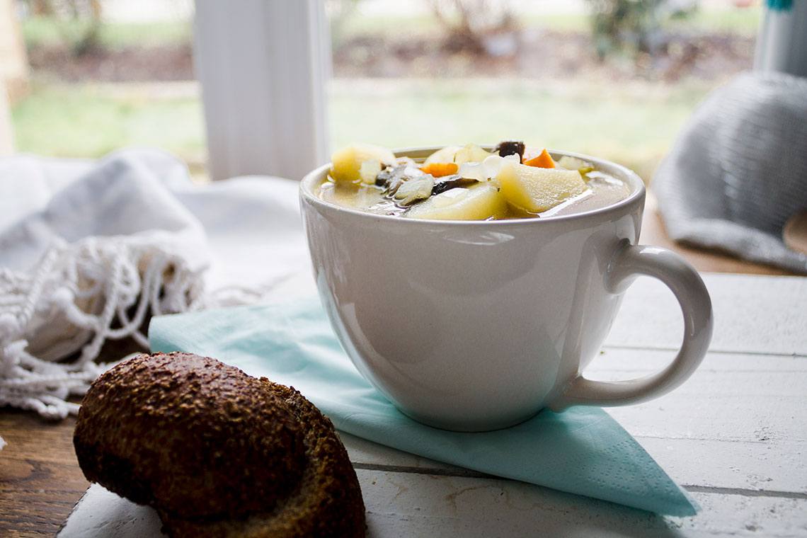 Cozy Winter night Mushrooms & Chickpeas Minestrone