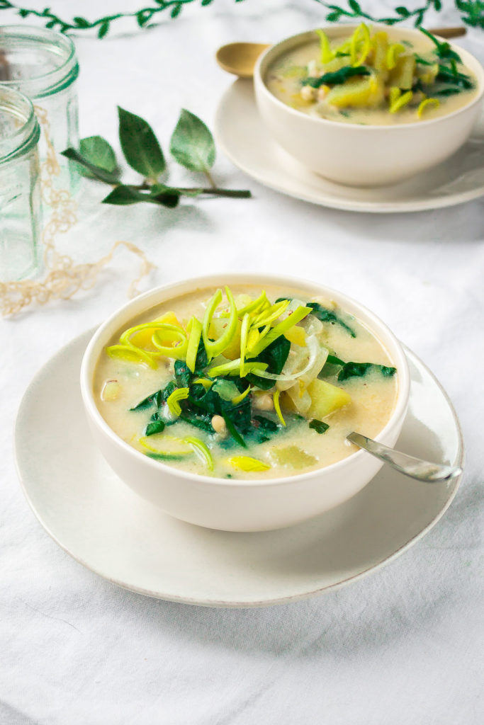 Colcannon-inspired Vegan Potato soup