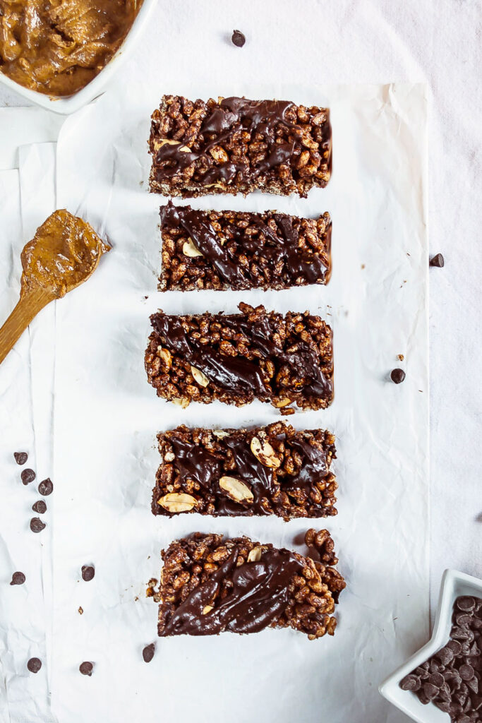 Gluten-free chocolate peanut butter rice bars | Plant-based meal prep