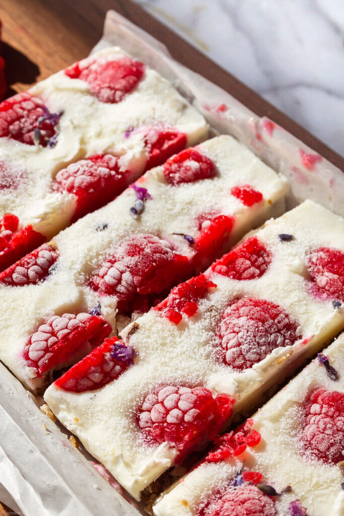 healthy Vegan frozen yogurt & raspberries bars